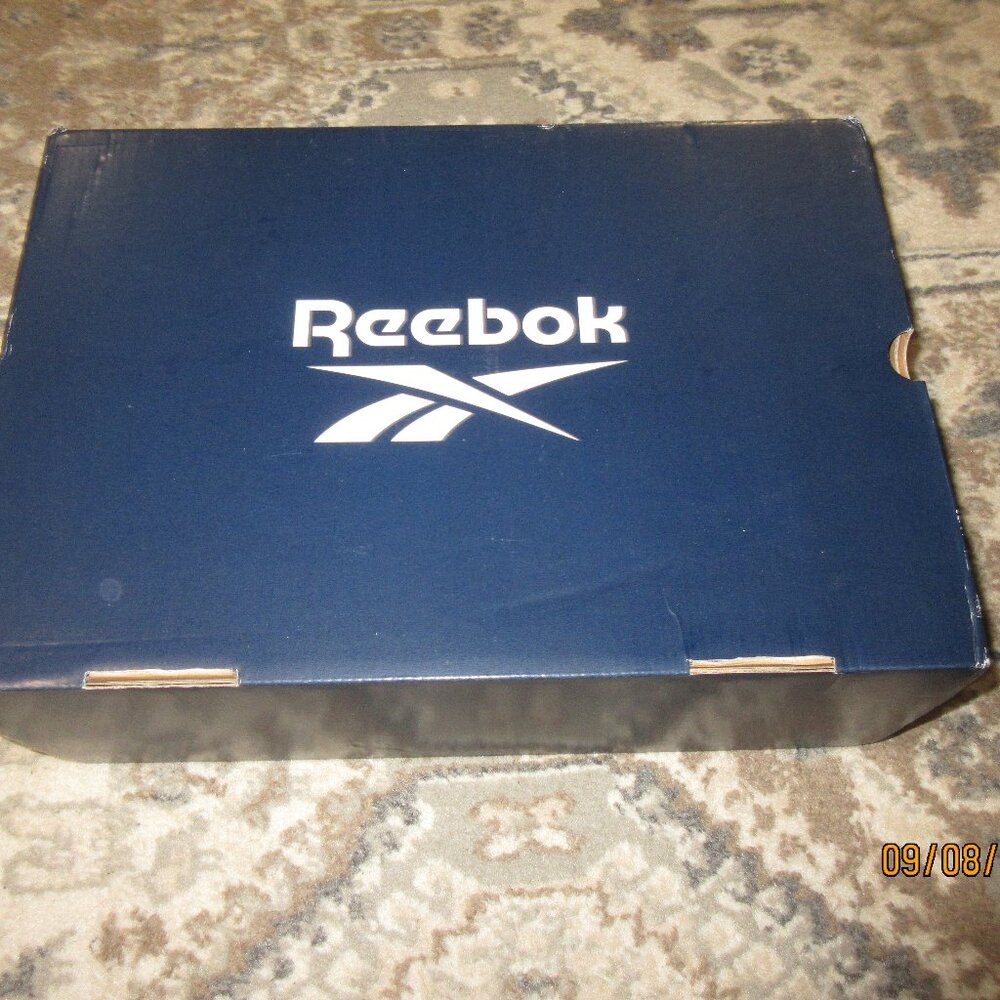 Men's Size  10.5W Reebok Work Shoes - Picture 4 of 8